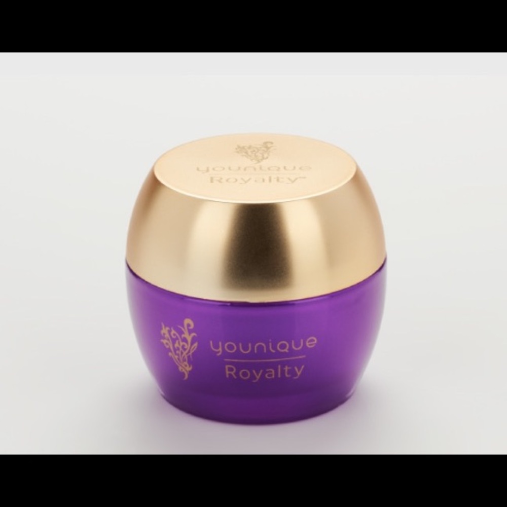 Brand New Younique Exfoliating Mask
